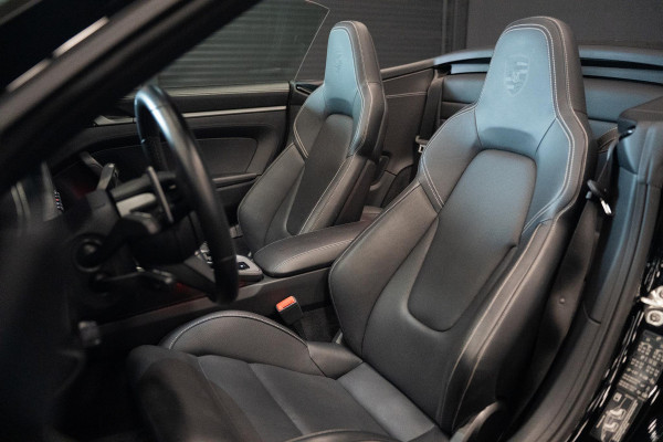 Porsche 911 Cabrio 3.0 Carrera 4S *BOSE / Vierwielbesturing / Stoelventilatie / Sport-uitlaat / 18-Wegs / Sport-Chrono / HD Matrix-LED*