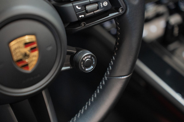 Porsche 911 Cabrio 3.0 Carrera 4S *BOSE / Vierwielbesturing / Stoelventilatie / Sport-uitlaat / 18-Wegs / Sport-Chrono / HD Matrix-LED*