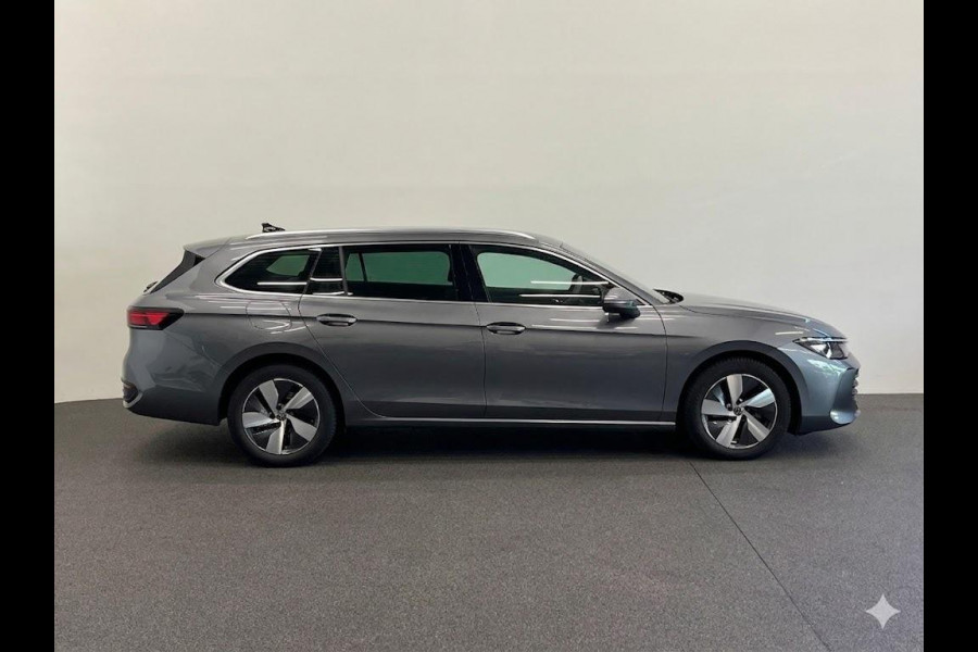 Volkswagen Passat Variant 1.5 eTSI DSG-7 Aut Variant Business Airco ECC Navi Wireless Carplay 17" LM Velgen PDC VA+Camera Adaptive Cruise Control