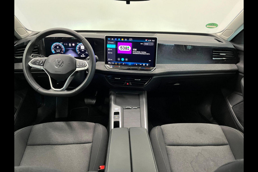 Volkswagen Passat Variant 1.5 eTSI DSG-7 Aut Variant Business Airco ECC Navi Wireless Carplay 17" LM Velgen PDC VA+Camera Adaptive Cruise Control