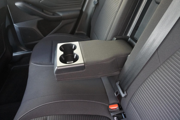 Ford Focus 1.0 EcoB.125pk Hybrid Titanium X Bus./Comf.stoel/ Trekhaak/Camera.