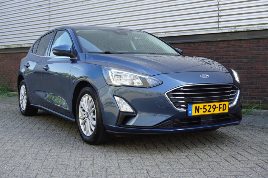 Ford Focus 1.0 EcoB.125pk Hybrid Titanium X Bus./Comf.stoel/ Trekhaak/Camera.