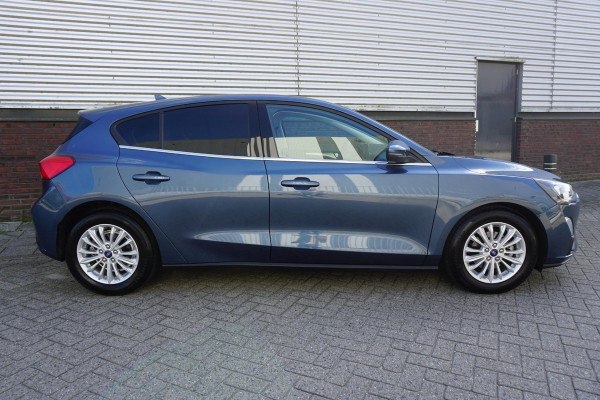 Ford Focus 1.0 EcoB.125pk Hybrid Titanium X Bus./Comf.stoel/ Trekhaak/Camera.