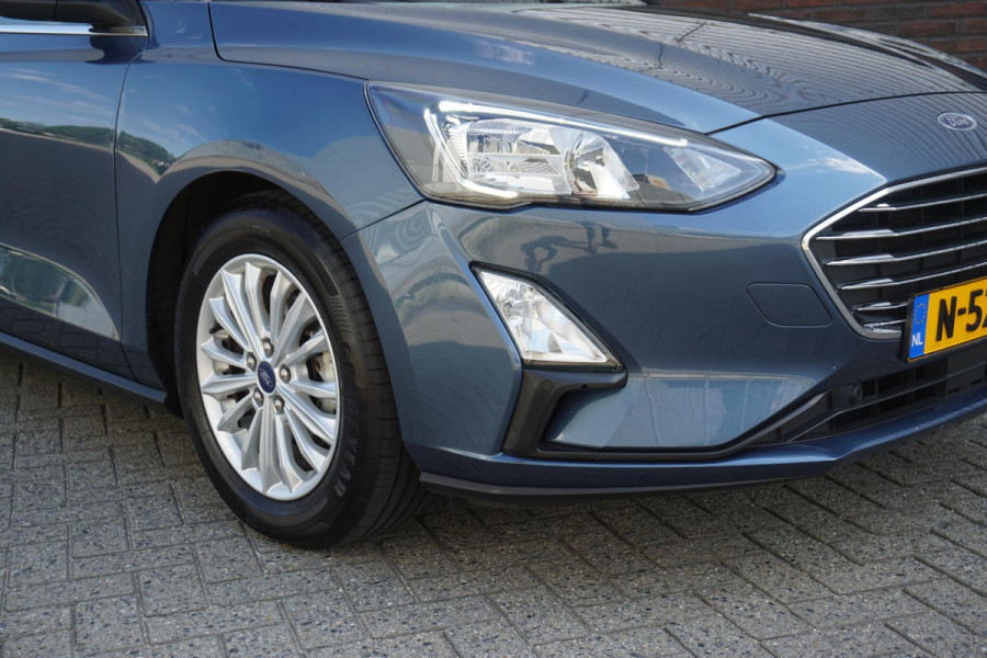 Ford Focus 1.0 EcoB.125pk Hybrid Titanium X Bus./Comf.stoel/ Trekhaak/Camera.