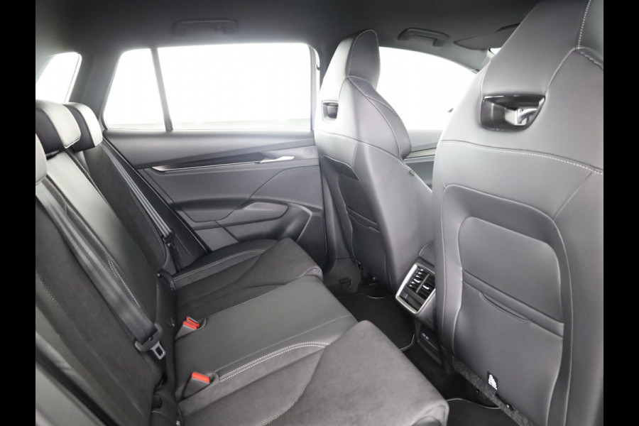Škoda Elroq 85 Sportline | elektr. achterklep | Matrix LED | Travel Assist | Stuur - en stoelverwarming |
