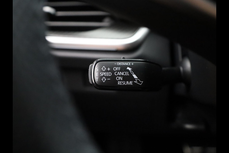 Škoda Elroq 85 Sportline | elektr. achterklep | Matrix LED | Travel Assist | Stuur - en stoelverwarming |
