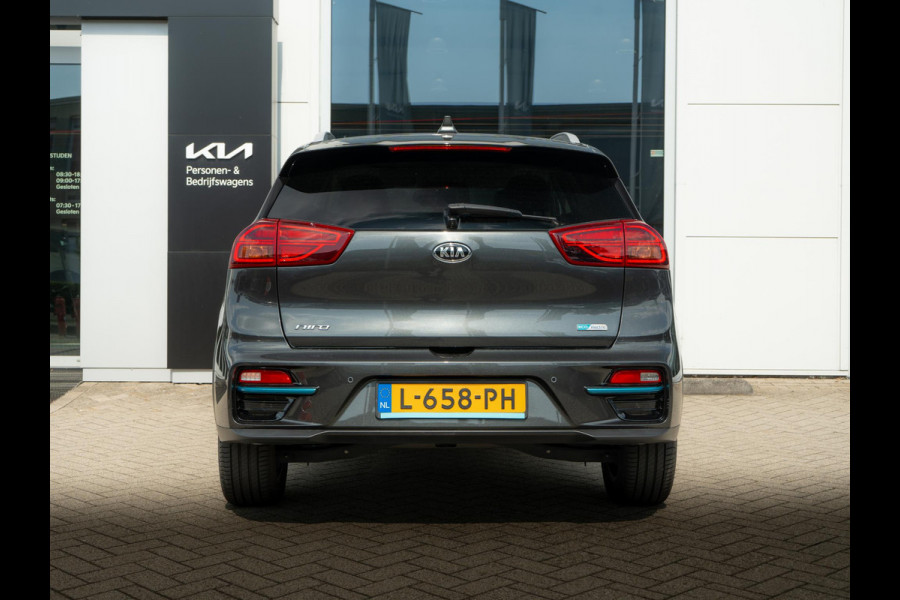Kia e-Niro ExecutiveLine 64 kWh | Stoelverwarming/-ventilatie | Stuurverwarming | Schuif/-kanteldak | JBL | Achteruitrijcamera | Navi | PDC voor & achter