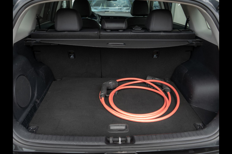 Kia e-Niro ExecutiveLine 64 kWh | Stoelverwarming/-ventilatie | Stuurverwarming | Schuif/-kanteldak | JBL | Achteruitrijcamera | Navi | PDC voor & achter