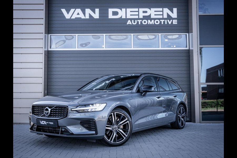 Volvo V60 2.0 T8 Recharge AWD Dark R-Design - Pano l HUD l Memory l Hkardon
