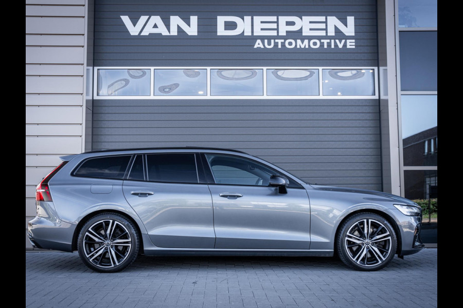 Volvo V60 2.0 T8 Recharge AWD Dark R-Design - Pano l HUD l Memory l Hkardon