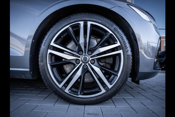 Volvo V60 2.0 T8 Recharge AWD Dark R-Design - Pano l HUD l Memory l Hkardon