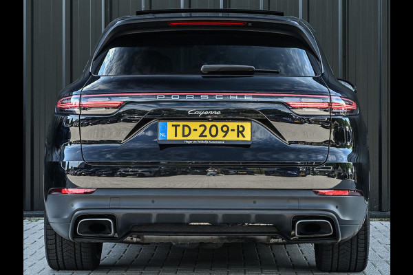 Porsche Cayenne 3.0 E-Hybrid NL-Auto | Panoramadak | Bose | 360 Camera | Soft Close | Sport Chrono | 14-Wegs Memory Seats | Ambiance Interieur | Luchtvering | Stoelverwarming |