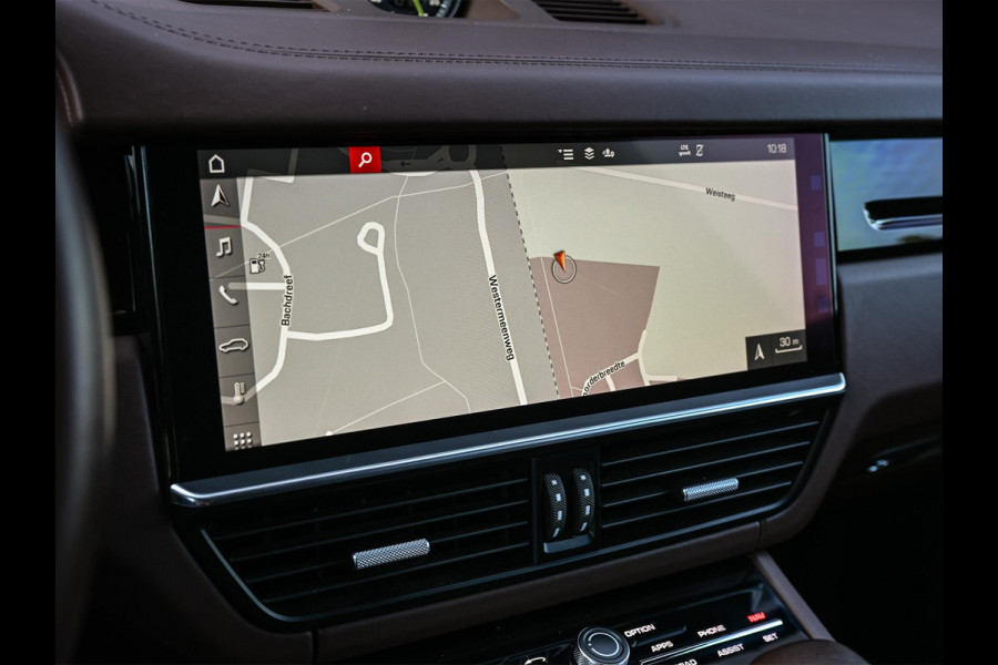 Porsche Cayenne 3.0 E-Hybrid NL-Auto | Panoramadak | Bose | 360 Camera | Soft Close | Sport Chrono | 14-Wegs Memory Seats | Ambiance Interieur | Luchtvering | Stoelverwarming |