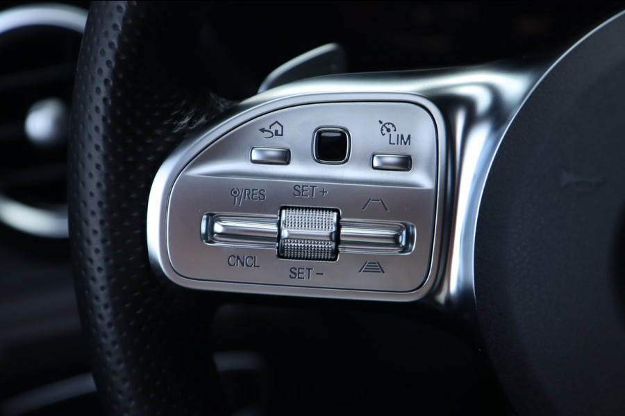 Mercedes-Benz GLC Coupé 300e 4MATIC AMG / PANO / ACC / 360 / KEYLESS / 94% Batterijcond.