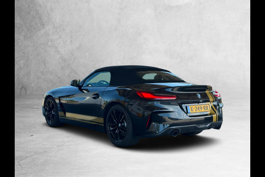 BMW Z4 Roadster SDrive30i High Executive M-Sport(Dealer OndH, Navi, Camera, StoelV, Harman/Kardon, PDC V+A, Etc)