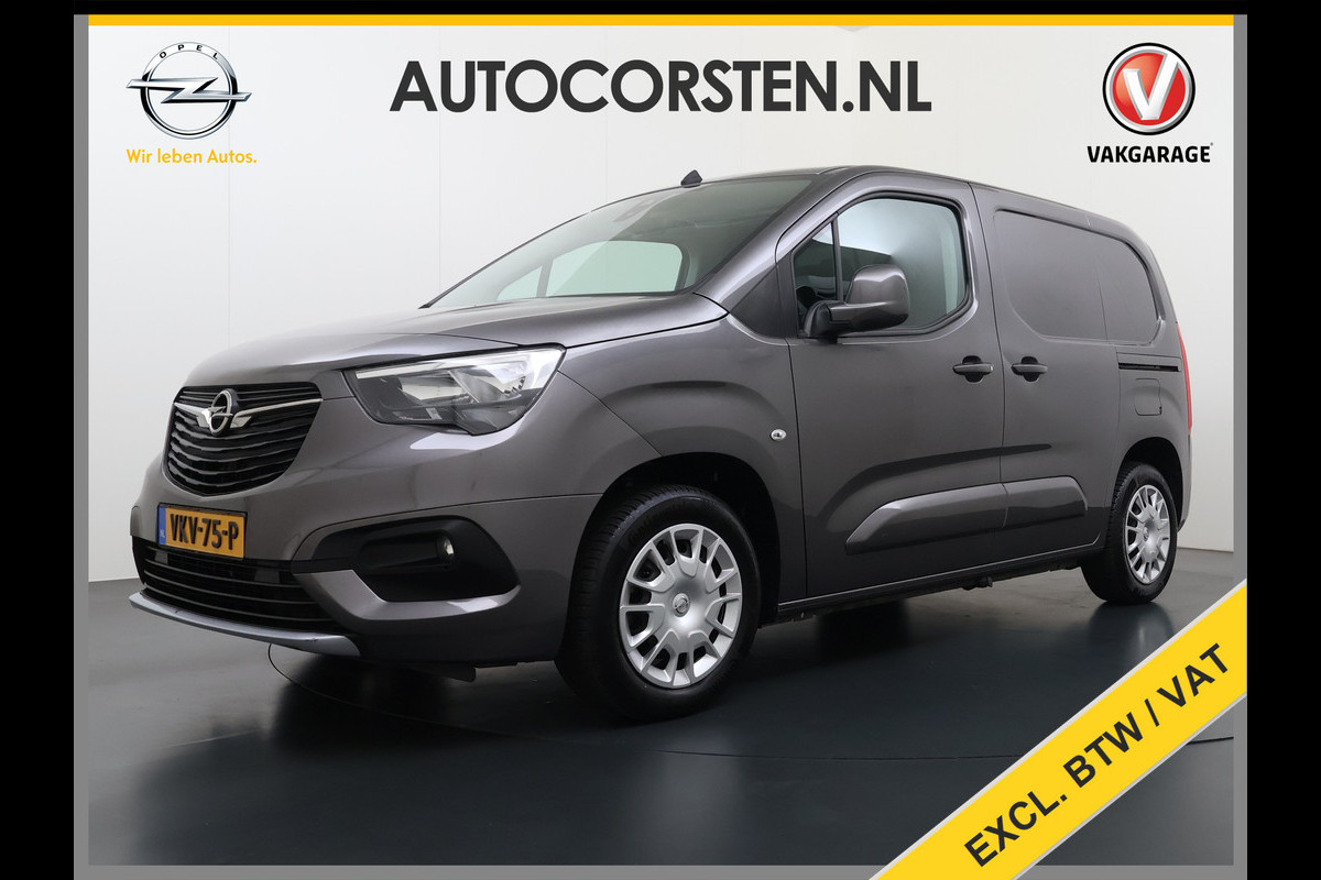 Opel Combo 1.5D 102PK L1H1 Koelkast+Inbouwladen Airco Navi Stoelverwarming Apple Carplay Android Auto Cruise Control DAB Bluetooth Pdc Euro 6 Achterklep Schuifdeur Wandbetimmering Betonplex Vloer 1e Eigenaar Dealeronderhouden Origineel Nederlandse Auto