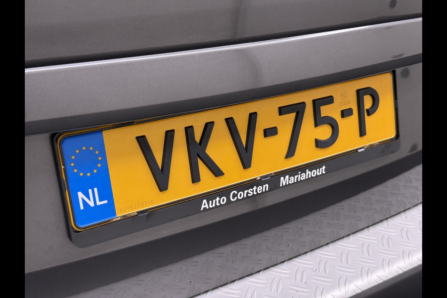 Opel Combo 1.5D 102PK L1H1 Koelkast+Inbouwladen Airco Navi Stoelverwarming Apple Carplay Android Auto Cruise Control DAB Bluetooth Pdc Euro 6 Achterklep Schuifdeur Wandbetimmering Betonplex Vloer 1e Eigenaar Dealeronderhouden Origineel Nederlandse Auto