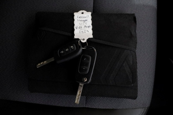Renault Kangoo 1.5 Blue dCi 115pk Grand Comfort Automaat Airco/Camera/3 Pers. 05-2023