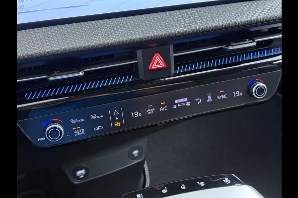 Kia Ev6 Plus 77.4kWh SOH 100% Trekhaak Adap.Cruise Warmtepomp Leder+Ventilatie+Verwarming Meridian®-Surround Verwarmd Stuur+Achterbank N Stoel-Memory Elek.Achterklep Privacy Glas USB Bluetooth DAB ESP Lane Assist 1.600KG Trekgewicht Dealeronderhouden
