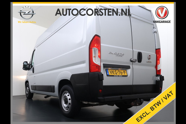 Fiat Ducato Maxi 35H 2.3D 141PK Automaat L2H1 3-Persoons Trekhaak Navi Camera Cruise Control Ecc Bluetooth Euro 6 Betonplexvloer Wandbetimmering Schuifdeur 3.000KG Trekgewicht