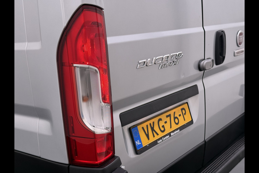 Fiat Ducato Maxi 35H 2.3D 141PK Automaat L2H1 3-Persoons Trekhaak Navi Camera Cruise Control Ecc Bluetooth Euro 6 Betonplexvloer Wandbetimmering Schuifdeur 3.000KG Trekgewicht
