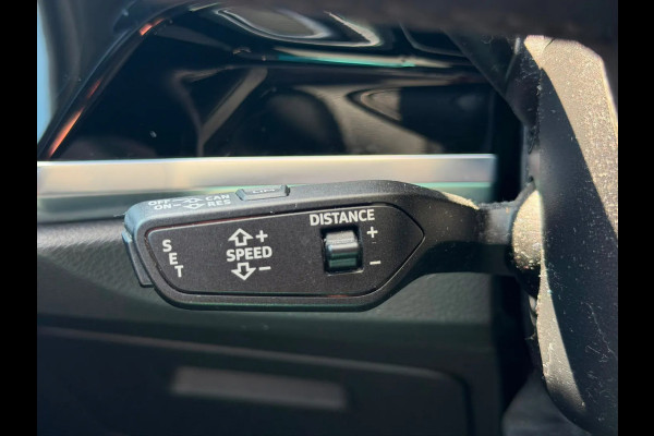 Audi Q3 35 TFSI S Line Pro S-Line (Goed OndH, Navi, Stoelv, Parkeersensoren V+A, Carplay (V), Digitale Dash, Etc)