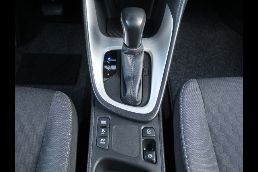 Toyota Yaris 1.5 Hybrid 115 Active CLIMATE | ADAPCRUISE | CARPLAY | DAB | LED | CAMERA | ISOFIX