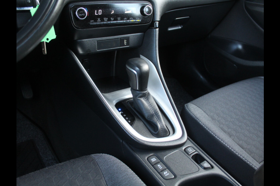 Toyota Yaris 1.5 Hybrid 115 Active CLIMATE | ADAPCRUISE | CARPLAY | DAB | LED | CAMERA | ISOFIX