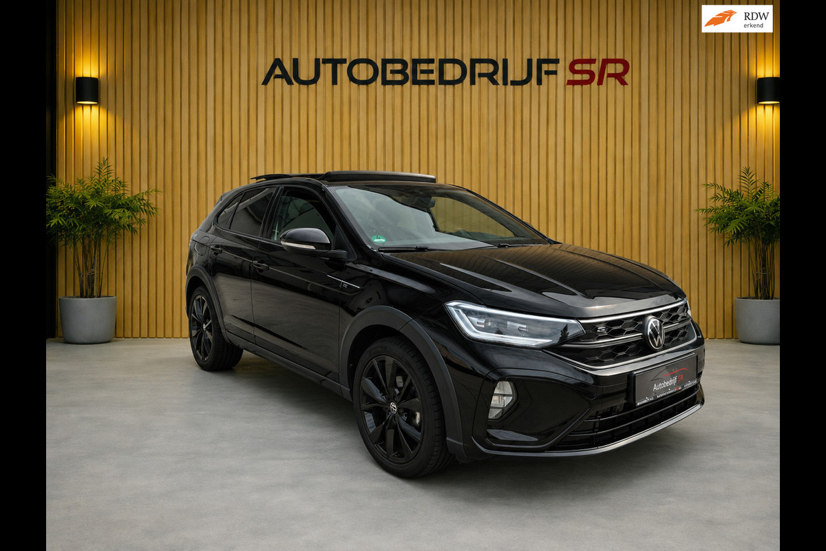 Volkswagen Taigo 1.5 TSI R-Line Panoramadak! IQ Light! Beats! IQ Drive! Camera! Stoelverwarming! Lane Assist!