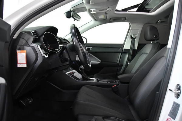 Audi Q3 Sportback 45 TFSI e S-Line PHEV, Pano, Maxton