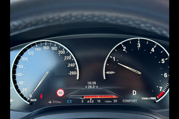 BMW 3-serie 320i High Executive M-Sport Dealer onderhouden