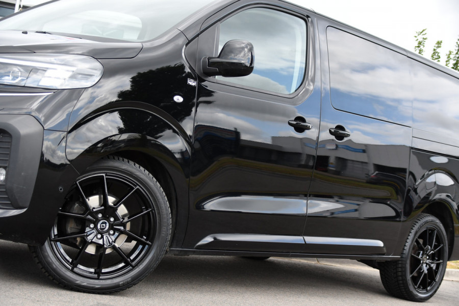 Opel Vivaro 2.2 BlueHDI L3 DC Black Edition FULL OPTIONS! Adaptieve Cruise, Camera, Virtual, 2 x Schuifdeur, Leder, Stuur/Stoel verwarming, 180pk, Automaat, LED, Uniek!