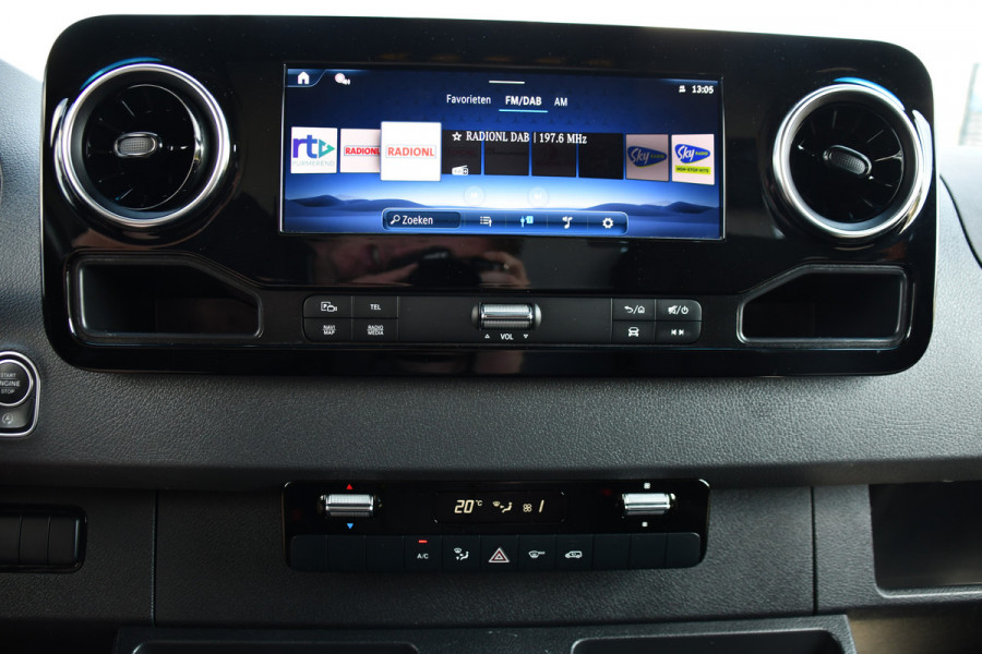 Mercedes-Benz Sprinter 315 1.9 CDI L2 Pro PB Edition FACELIFT! Adaptieve Cruise, Camera, Carplay, LED, Automaat, 10,5'' Mbux, 150pk, Clima, binnenspiegel camera, Uniek!