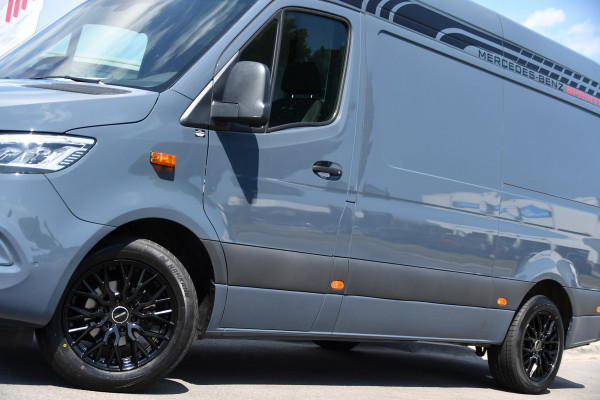Mercedes-Benz Sprinter 315 1.9 CDI L2 Pro PB Edition FACELIFT! Adaptieve Cruise, Camera, Carplay, LED, Automaat, 10,5'' Mbux, 150pk, Clima, binnenspiegel camera, Uniek!