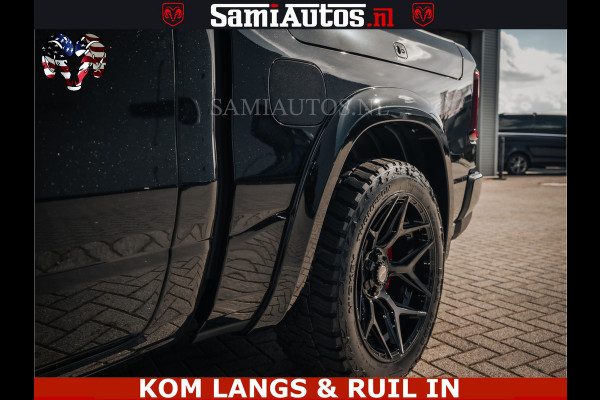 Dodge Ram HULK Pack | Limited Night H.O 540HP 706Nm | Massage + Full Option | De Meest Luxe en Volle Pick-Up in zijn Klasse | Hulk Pack is Comfortabele Dubbele Cabine met Royale 5 Zitplaatsen | BPM vrij | Nu Leverbaar uit Voorraad | Voorraad Nr 2353 - 5412 | De specialist in Amerikaanse pick‑ups in Nederland en Europa.