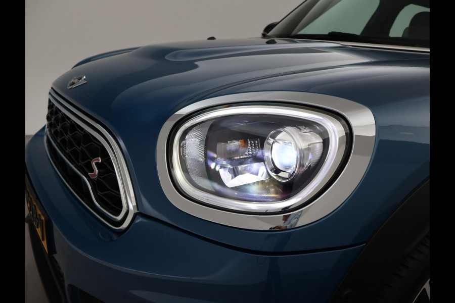 MINI Countryman 2.0 COOPER S 192 PK ALL4 JCW + ADAPTIVE CRUISE | PANORAMA | HEAD-UP | HK | CAMERA | STOELVERW. | KEYLESS