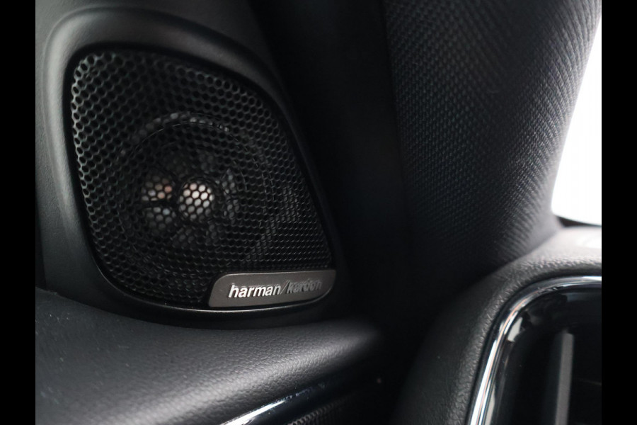 MINI Countryman 2.0 COOPER S 192 PK ALL4 JCW + ADAPTIVE CRUISE | PANORAMA | HEAD-UP | HK | CAMERA | STOELVERW. | KEYLESS