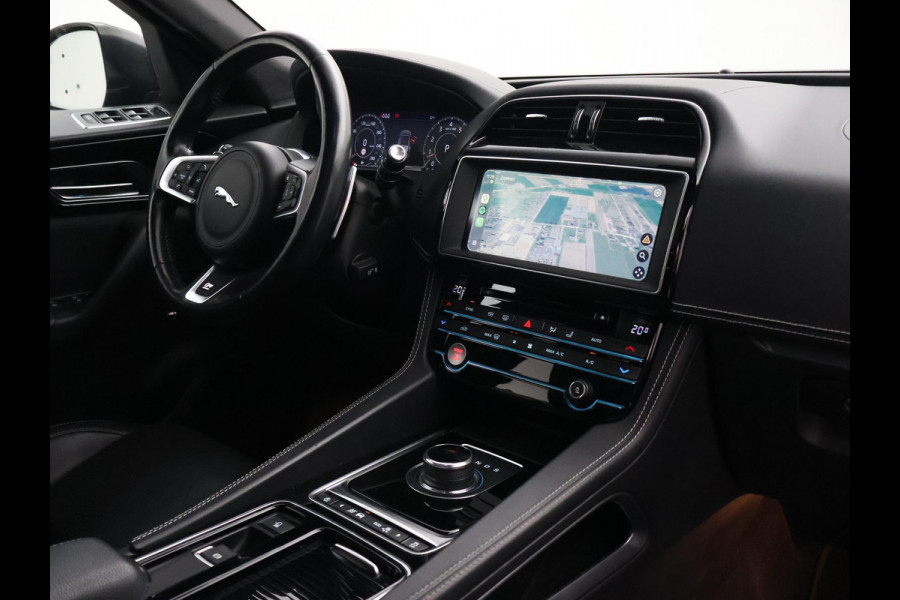 Jaguar F-Pace 2.0T 250 PK AWD R-SPORT + PANORAMA | ADAPTIVE CC | MERIDIAN AUDIO | STOELVERW. V+A | CAMERA