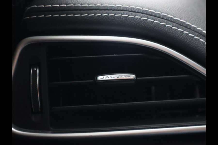 Jaguar F-Pace 2.0T 250 PK AWD R-SPORT + PANORAMA | ADAPTIVE CC | MERIDIAN AUDIO | STOELVERW. V+A | CAMERA