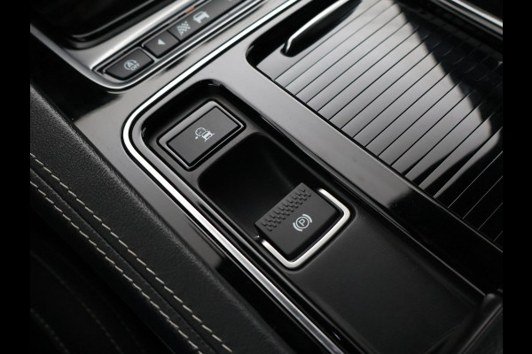 Jaguar F-Pace 2.0T 250 PK AWD R-SPORT + PANORAMA | ADAPTIVE CC | MERIDIAN AUDIO | STOELVERW. V+A | CAMERA