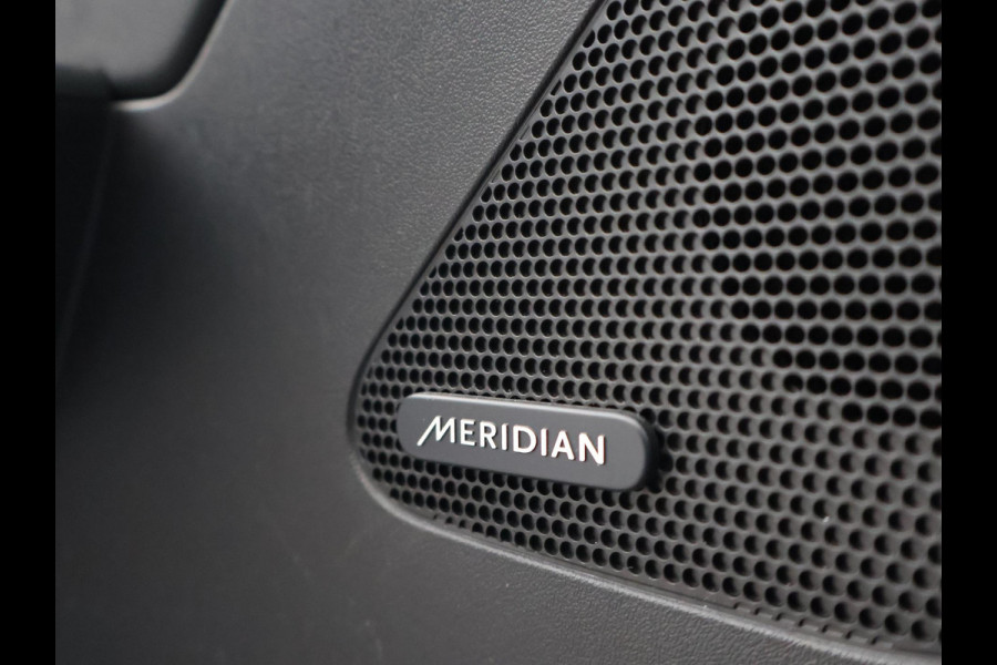 Jaguar F-Pace 2.0T 250 PK AWD R-SPORT + PANORAMA | ADAPTIVE CC | MERIDIAN AUDIO | STOELVERW. V+A | CAMERA