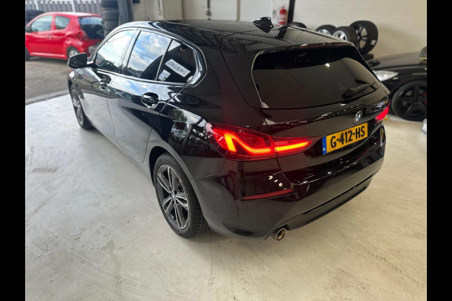 BMW 1-serie 118i Executive Edition/AUT/140PK/BTW AUTO
