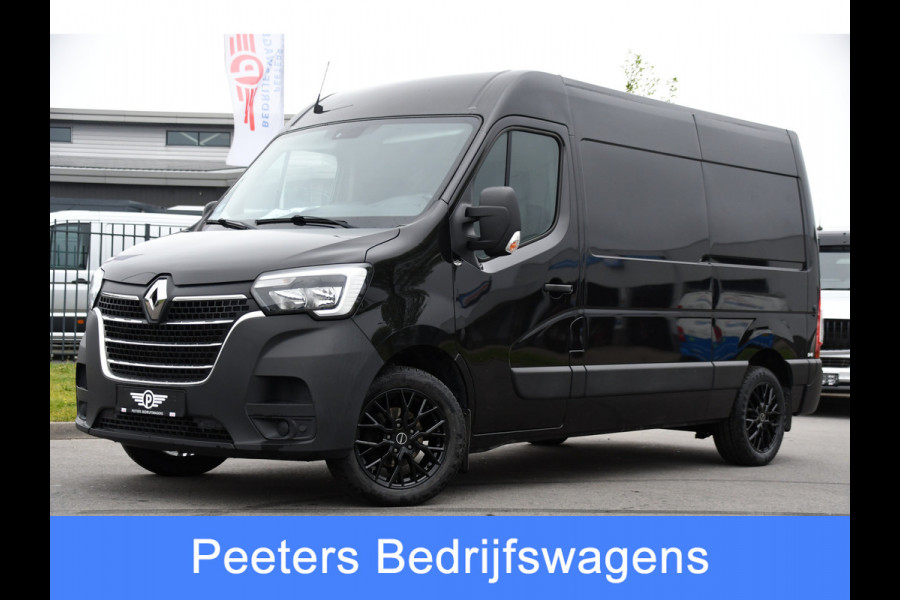 Renault Master T35 2.3 dCi 150 L2H2 Black Edition Cruise, Camera, Carplay, 150pk, Automaat Multimedia, LED, NAVI, Trekhaak, Uniek!