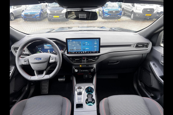 Ford Kuga 2.5 PHEV ST-Line 243 pk |  Wegklapbare trekhaak | 2.100 kg trekgewicht! | Winterpakket