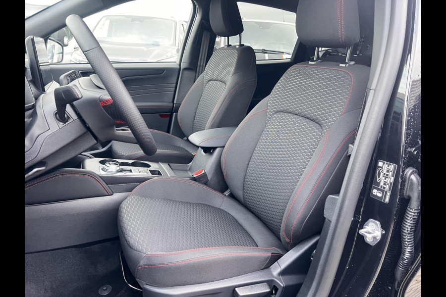 Ford Kuga 2.5 PHEV ST-Line 243 pk |  Wegklapbare trekhaak | 2.100 kg trekgewicht! | Winterpakket