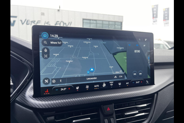 Ford Kuga 2.5 PHEV ST-Line 243 pk |  Wegklapbare trekhaak | 2.100 kg trekgewicht! | Winterpakket
