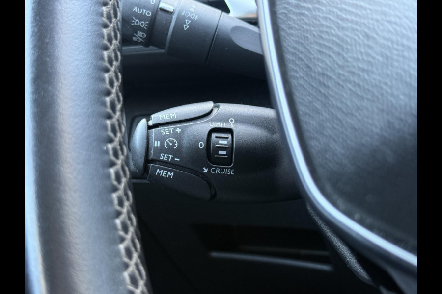 Peugeot 5008 1.2 PureTech Blue Lease GT-Line 7p 2e Eigenaar|Navi|Camera|Cruise|Trekhaak|Carplay|i-Cockpit|PDC V+A|D-riem vv in 2024|APK tot 04-2027
