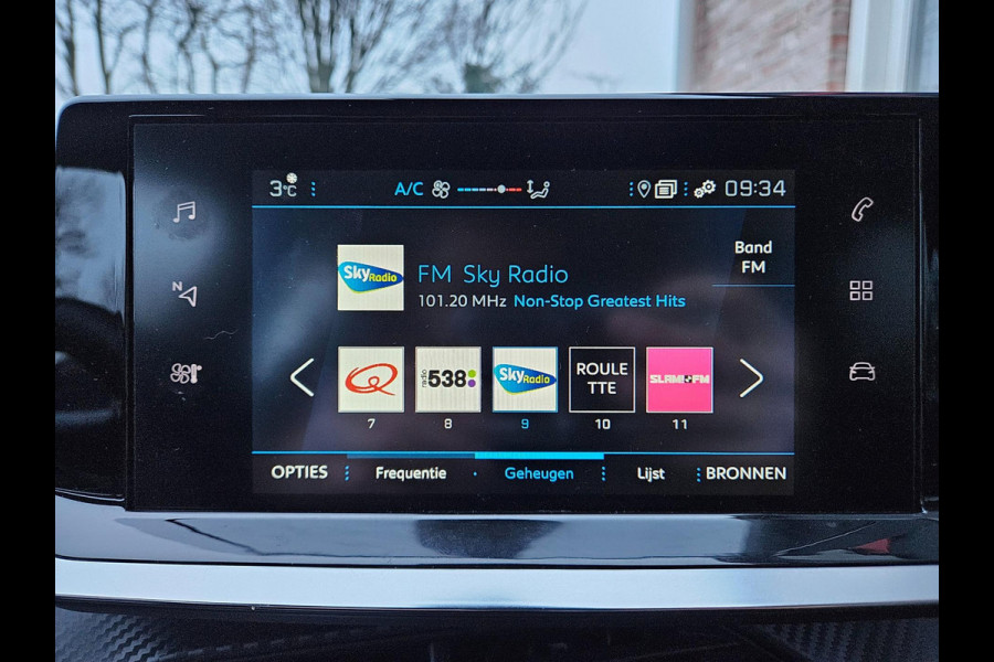 Peugeot 208 1.2 PureTech Active NAP! Leuke/Nette Auto! Carplay! Navigatie! Airco! Cruise Control!