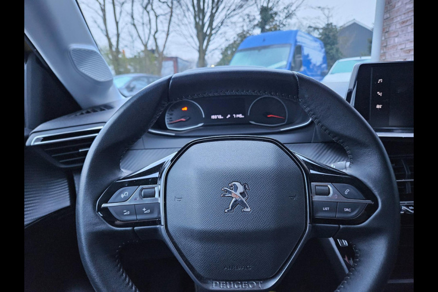 Peugeot 208 1.2 PureTech Active NAP! Leuke/Nette Auto! Carplay! Navigatie! Airco! Cruise Control!