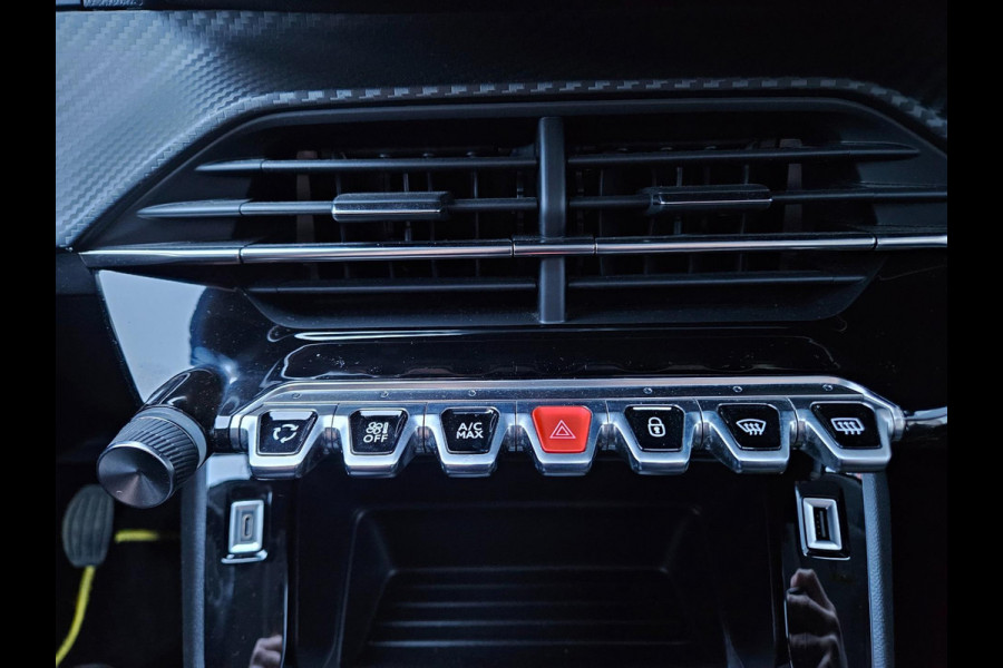 Peugeot 208 1.2 PureTech Active NAP! Leuke/Nette Auto! Carplay! Navigatie! Airco! Cruise Control!